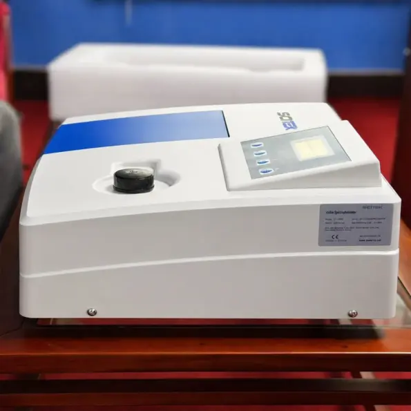 visible single beam spectrophotometer SP-VG722 Bangladesh laboratory device