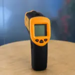 using AR320 infrared thermometer gun to measure surface temperature