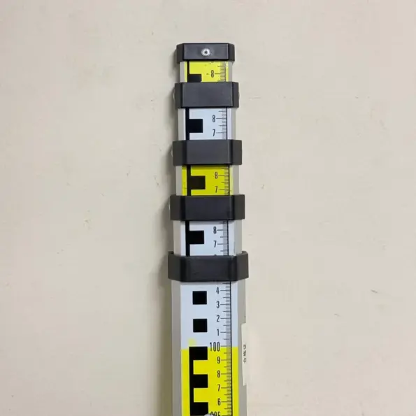 leveling staff for surveying