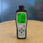 AR8500 ammonia gas detector LCD screen showing ppm gas level