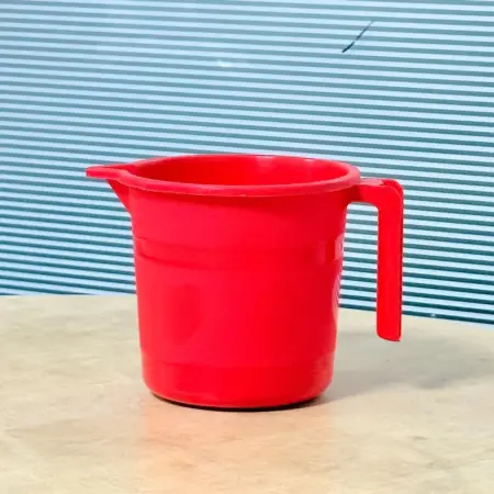 plastic water mug