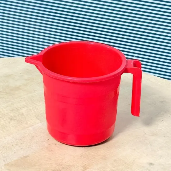 plastic water mug