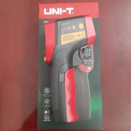 UNI-T UT301C+ infrared thermometer with circular laser