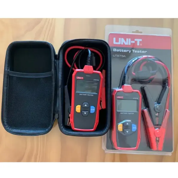 UNI-T UT673A digital battery tester with clamp cables for car battery testing