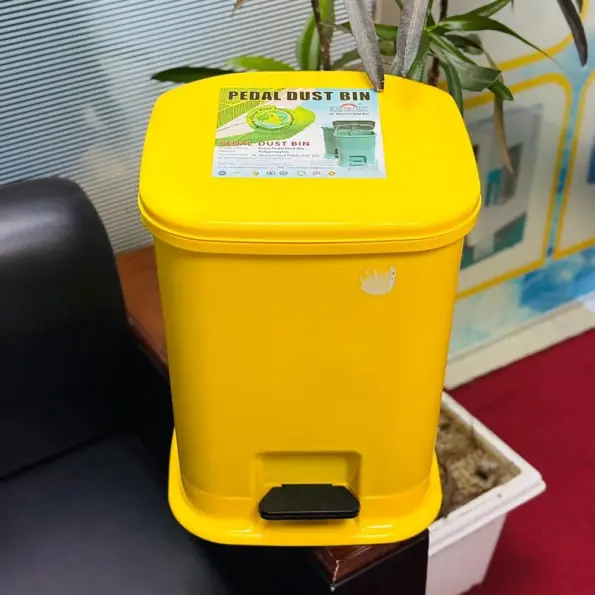 Pedal dust bin BD plastic foot operated waste bin with lid