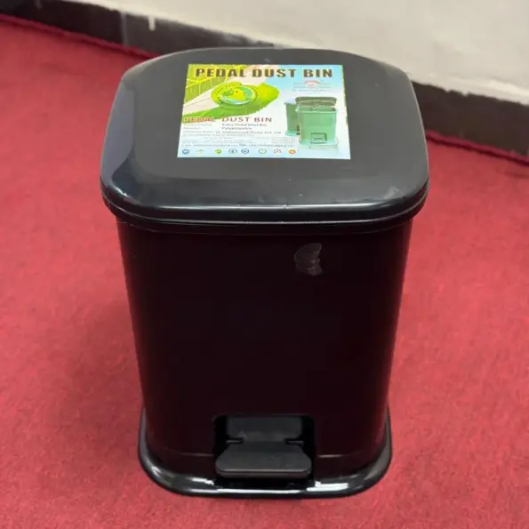 20L pedal dust bin black Bangladesh