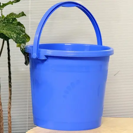 Blue plastic bucket BD heavy duty water bucket with handle
