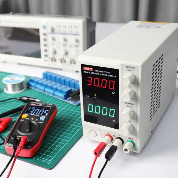 UNI-T UTP3315TF-II DC power supply 30V 5A bench supply