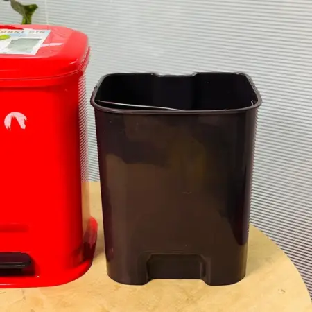 20L pedal dust bin BD red plastic foot operated waste bin