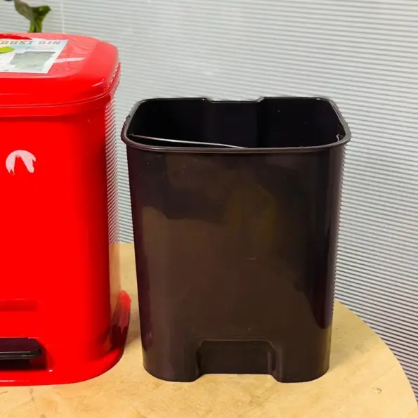 20L pedal dust bin BD red plastic foot operated waste bin