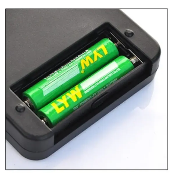 Digital Type K thermometer TM-902C with probe sensor for temperature measurement