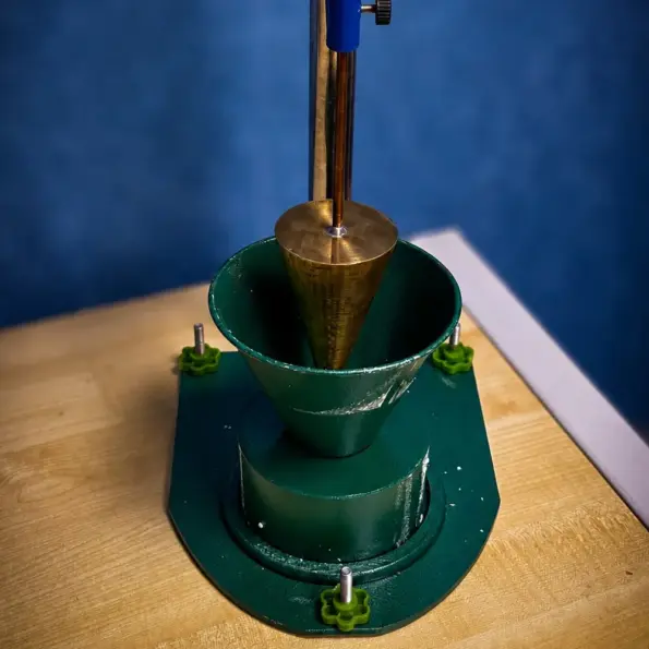 Cone Penetration Apparatus with Dial Gauge