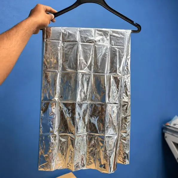 Reflective aluminum foil insulation blanket height measurement