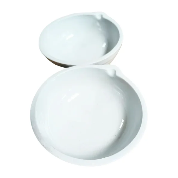 Laboratory Use 40ml-5000ml Chemistry Thickened Porcelain Round Bottom 82mm 90mm 100mm Ceramic Evaporating Dish With Pouring Lip