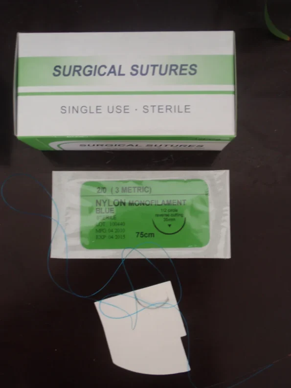 Medical Disposable Sterile Nylon Sutures Individually Sealed Independent Packaging Non-Absorbable Polyamide Surgical Suture