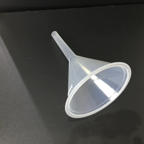 OEM Transparent Polypropylene Lab Funnel Filtering Funnel for Narrow Mouth Bottle Liquid Pouring Splash Free